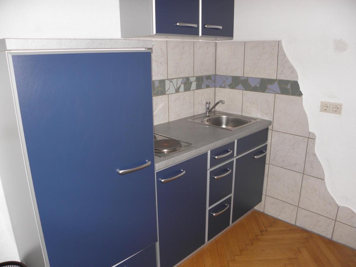 Familie Zuser Hotel Garni Миттербах Экстерьер фото