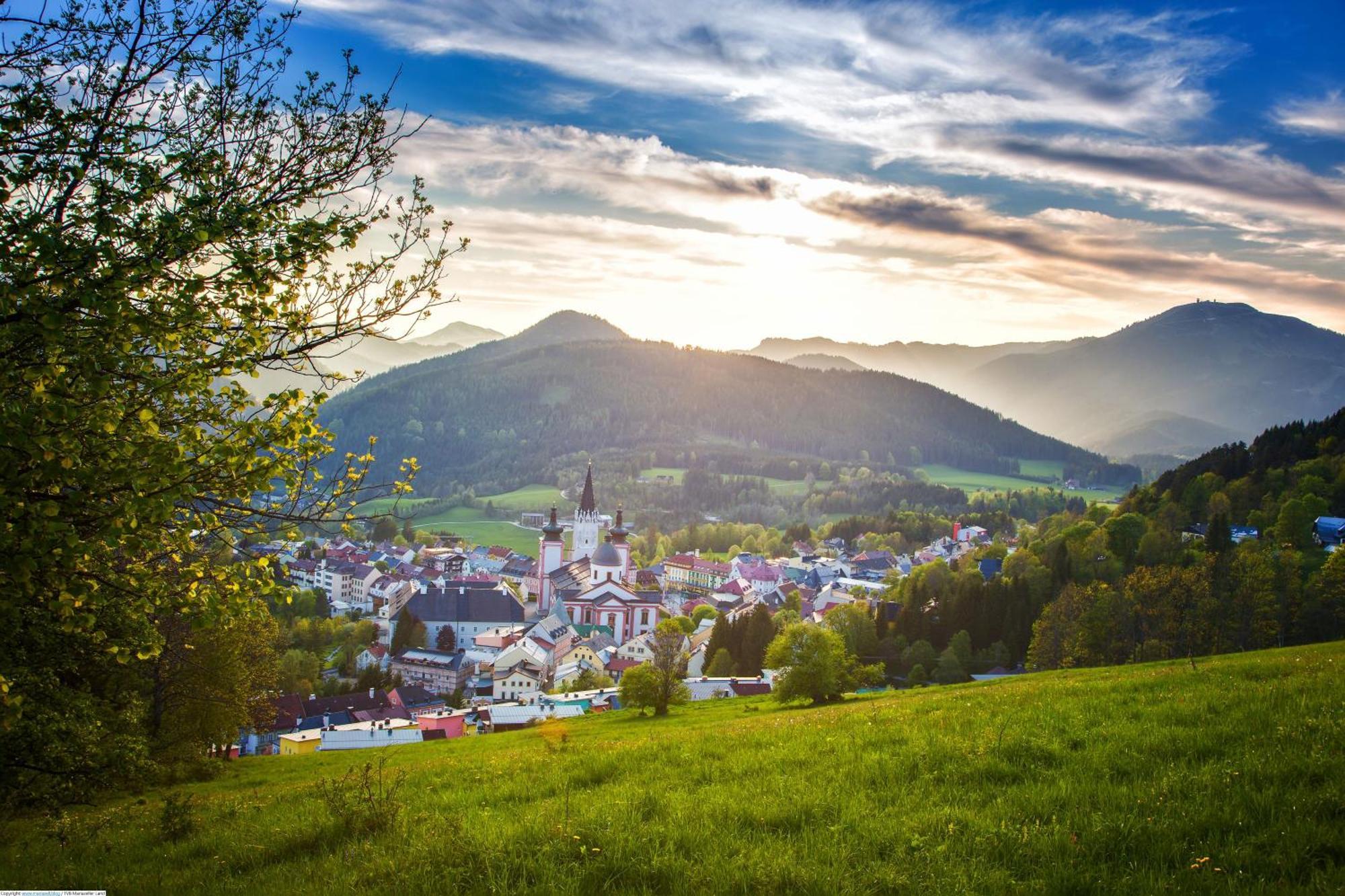 Familie Zuser Hotel Garni Миттербах Экстерьер фото